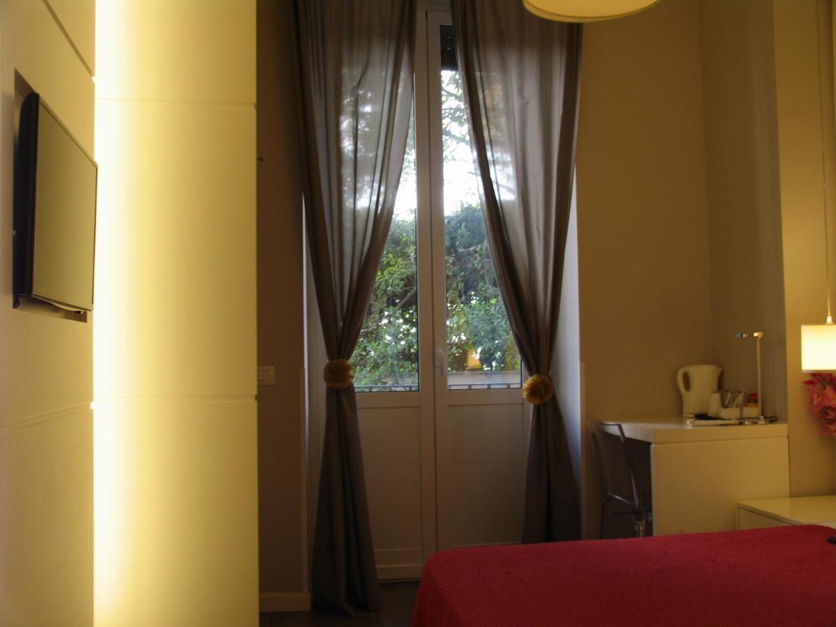 Dea Roma Inn Buitenkant foto