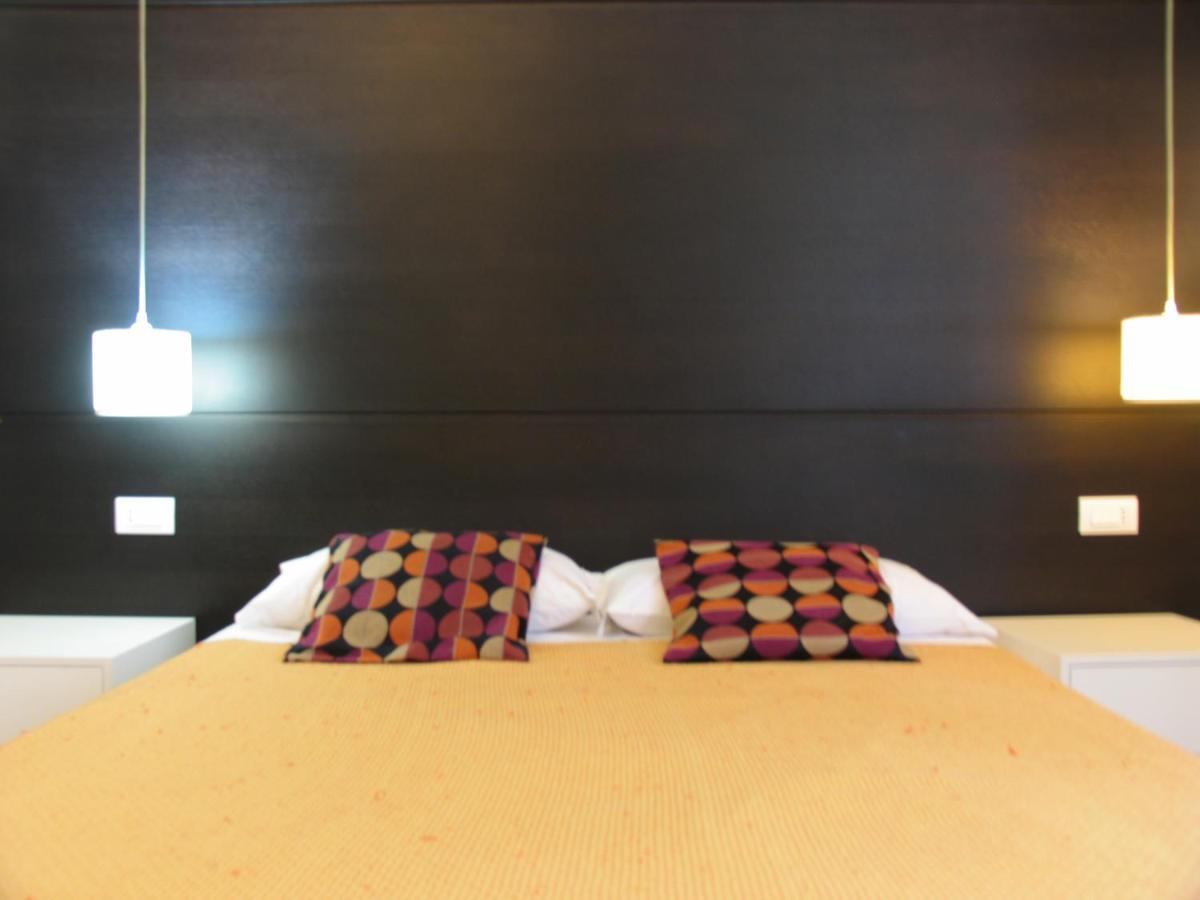 Dea Roma Inn Buitenkant foto