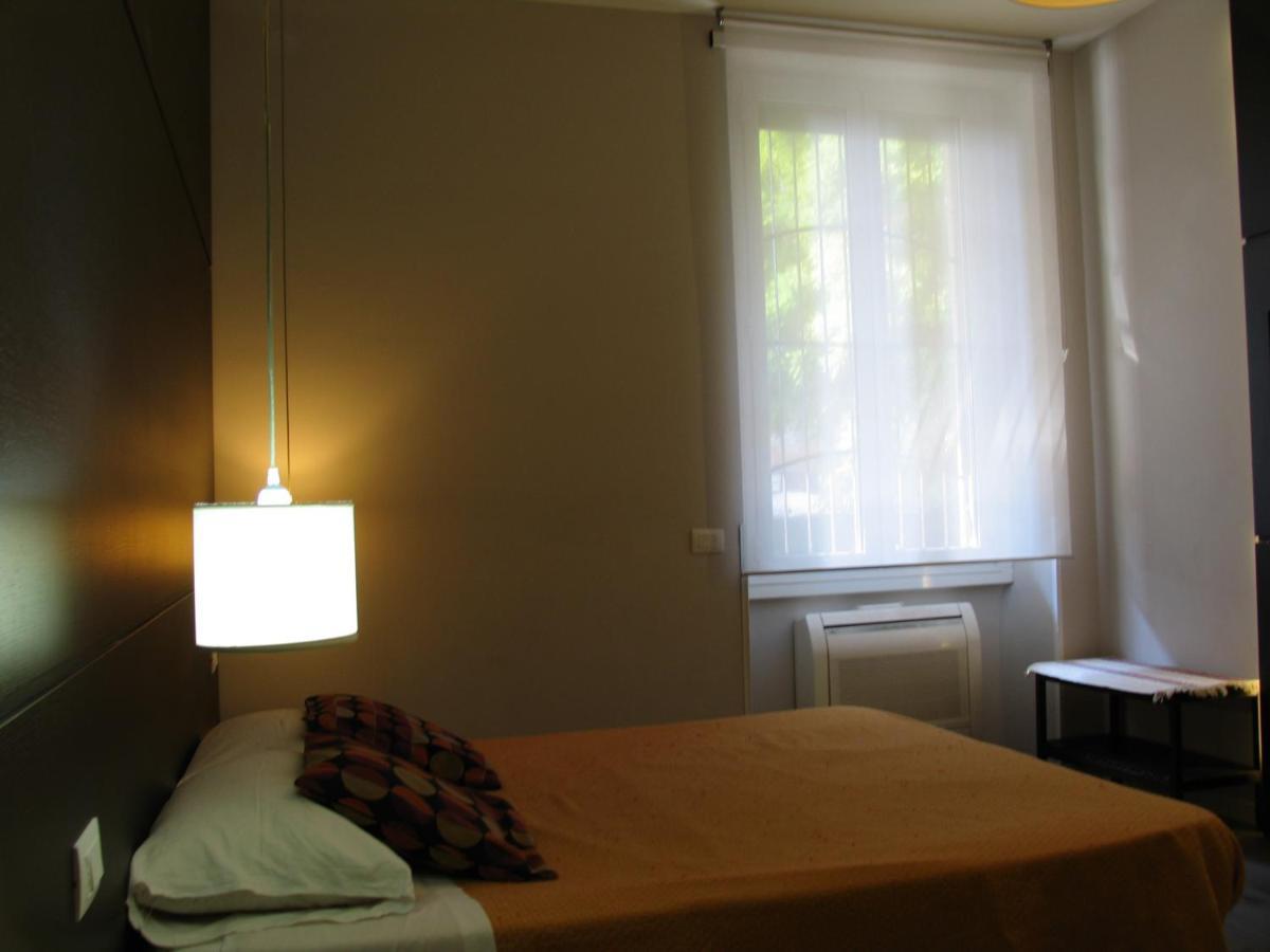 Dea Roma Inn Buitenkant foto